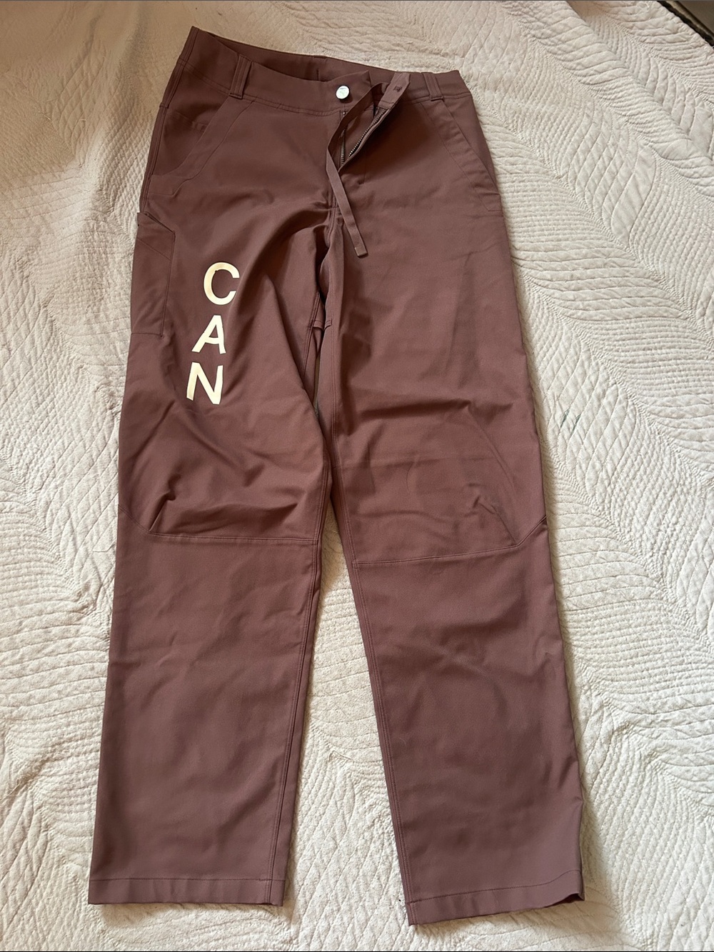 Lululemon Canada Straight-Leg Pants